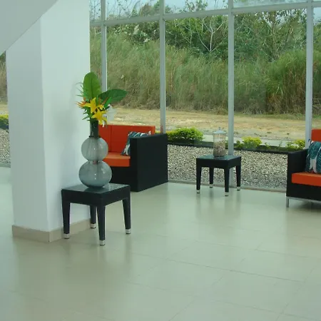 Apartamento En Balabeach Maria Chiquita In Front Of The Beach 2Hab Colon Exterior foto