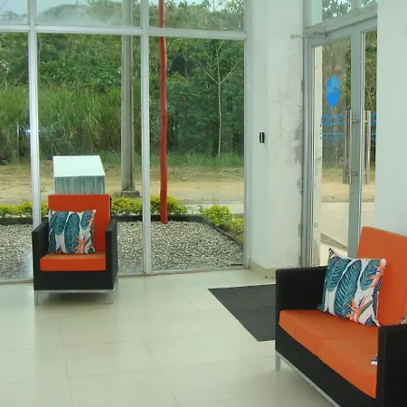 Apartamento En Balabeach Maria Chiquita In Front Of The Beach 2Hab Colon Exterior foto