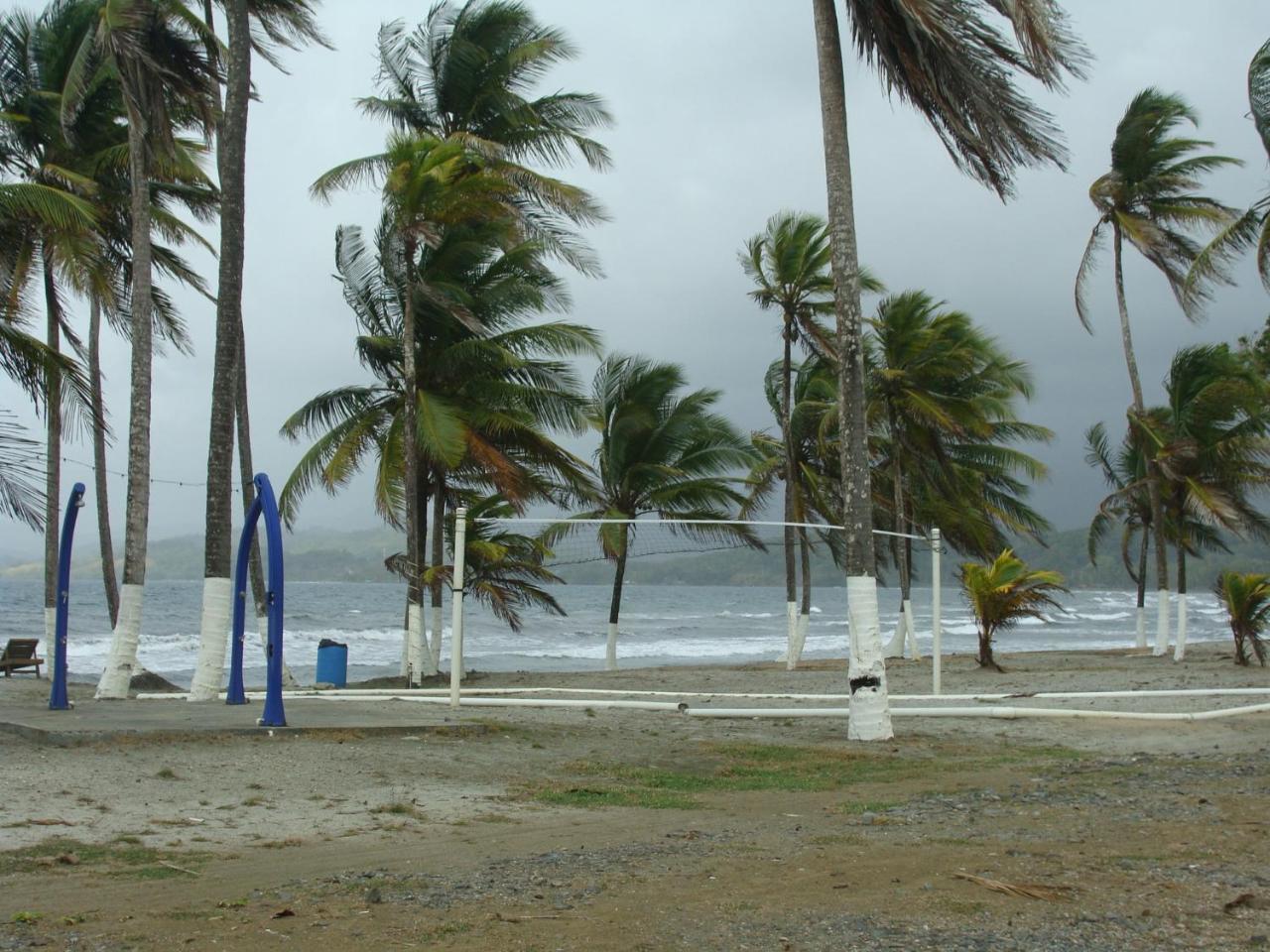 En Balabeach Maria Chiquita In Front Of The 2hab Apartamento *